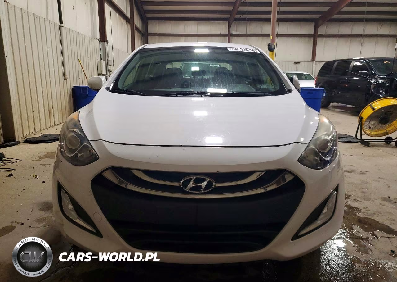 2014 Hyundai Elantra Gt Base VIN:KMHD35LH0EU215865 - 5