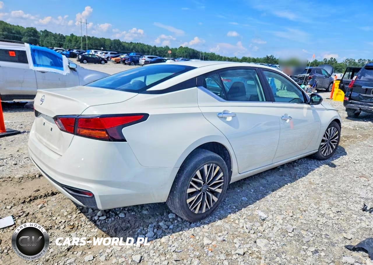 2025 Nissan Altima Sv VIN:1N4BL4DV9SN317932 - 3