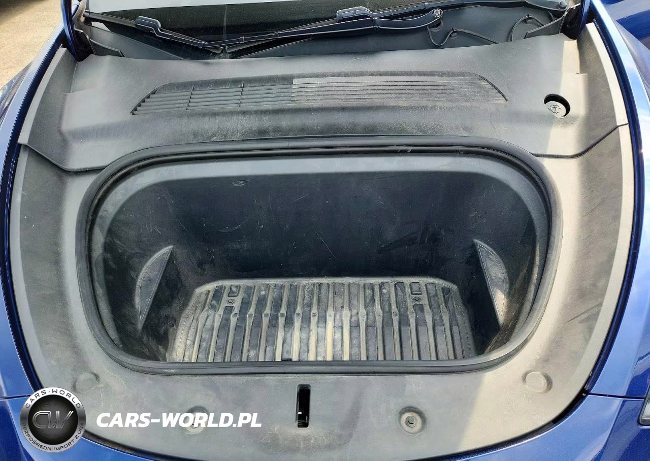 2021 Tesla Model Y VIN:5YJYGDEE6MF069258 - 11