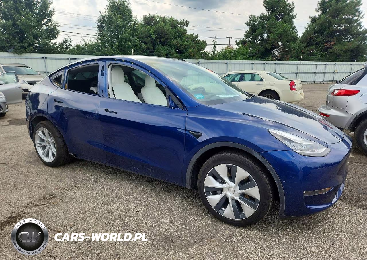 2021 Tesla Model Y VIN:5YJYGDEE6MF069258 - 4