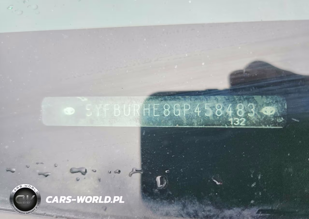 2016 Toyota Corolla L VIN:5YFBURHE8GP458483 - 12