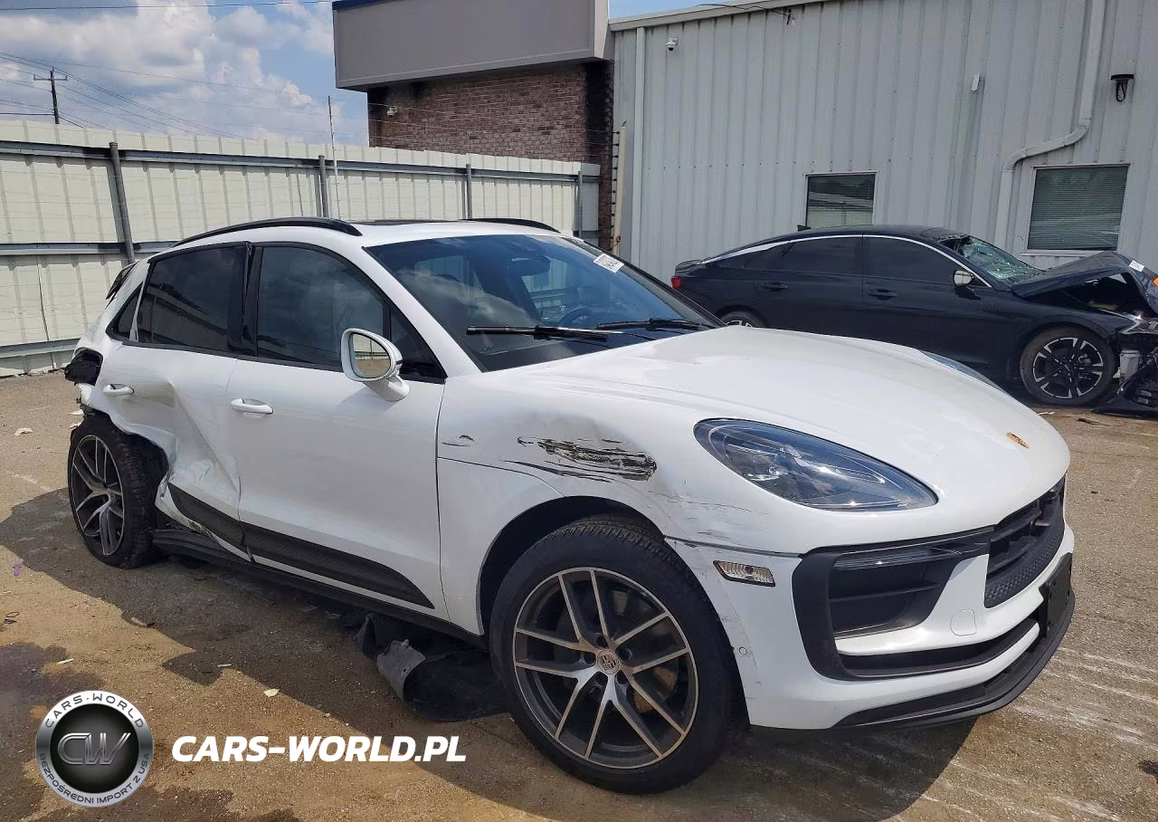 2022 Porsche Macan VIN:WP1AA2A53NLB05580 - 4