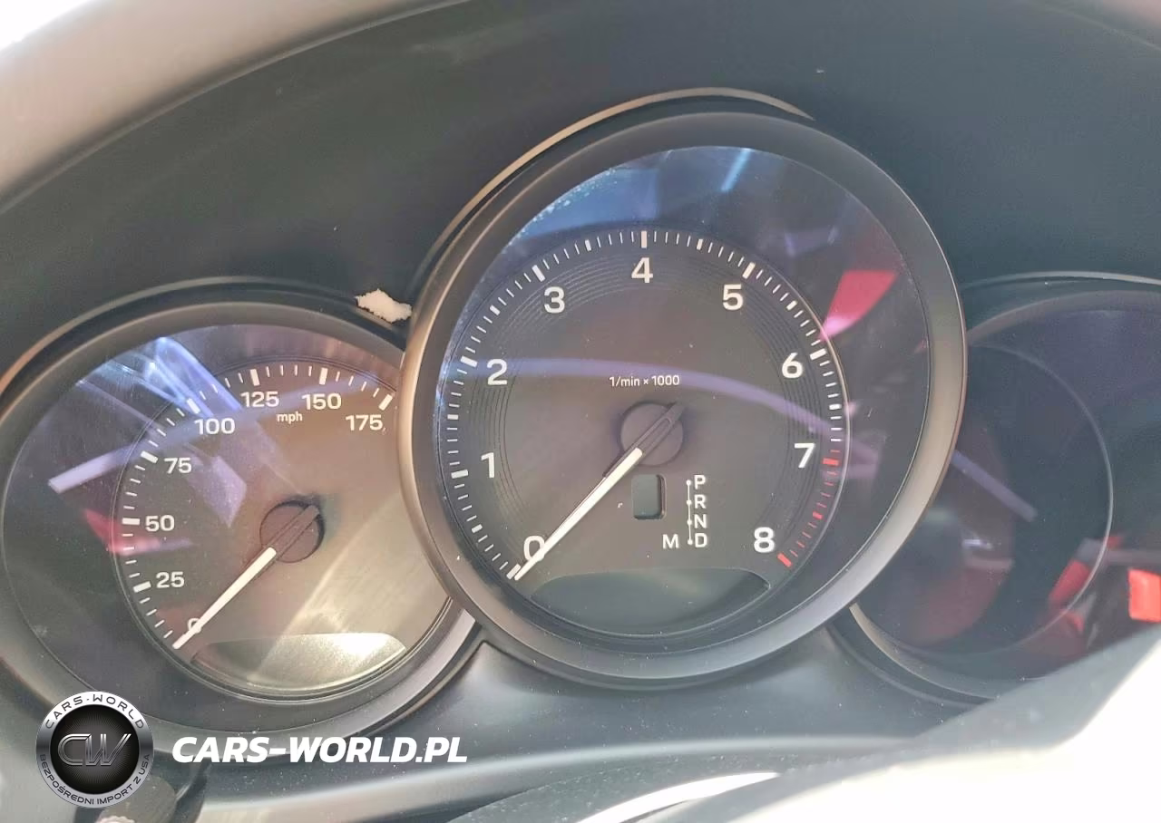2022 Porsche Macan VIN:WP1AA2A53NLB05580 - 9