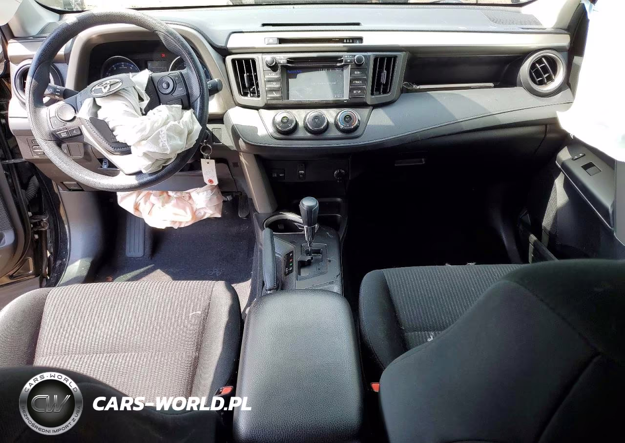 2018 Toyota Rav4 Le VIN:2T3BFREV2JW761092 - 8