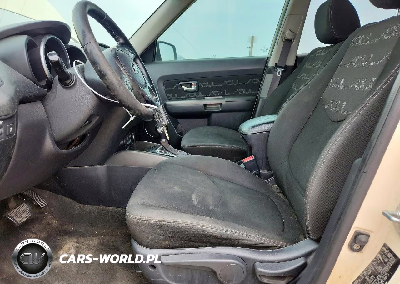 2013 Kia Soul + VIN:KNDJT2A62D7566457 - 7
