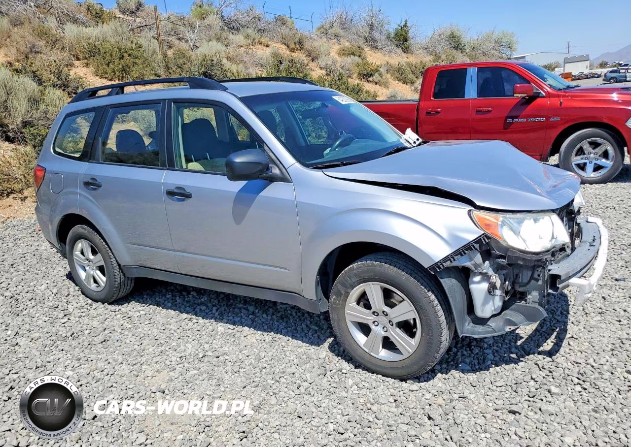 2013 Subaru Forester 2.5X VIN:JF2SHABC5DG419118 - 4