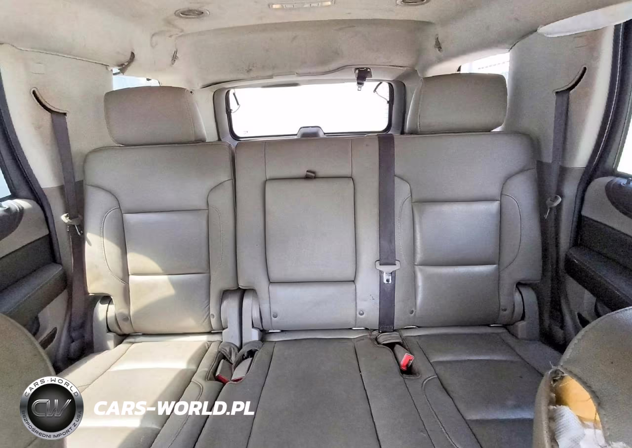 2018 Chevrolet Tahoe C1500 Lt VIN:1GNSCBKC4JR100576 - 10