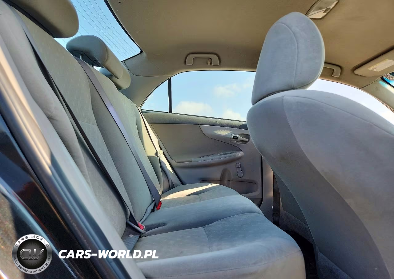2010 Toyota Corolla VIN:2T1BU4EE4AC332460 - 10