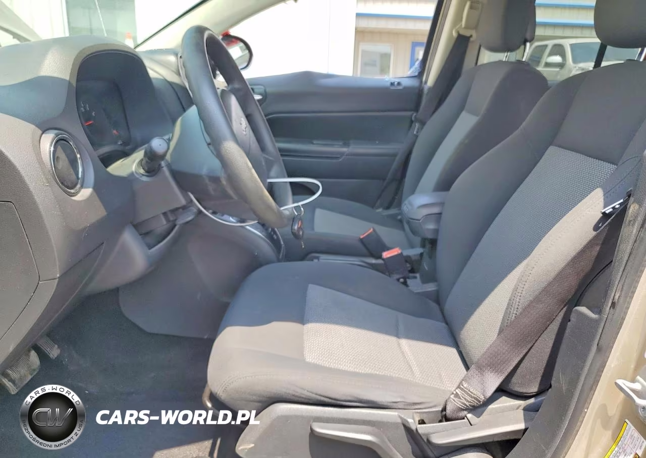 2010 Jeep Compass Sport VIN:1J4NT4FB5AD502794 - 7