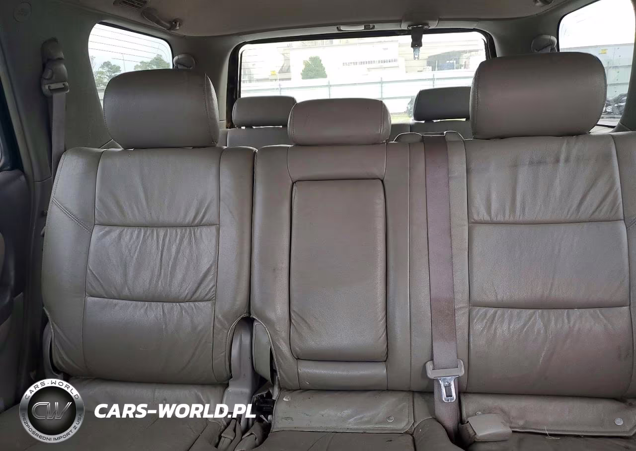2005 Toyota Sequoia Sr5 VIN:5TDZT34A65S263097 - 10