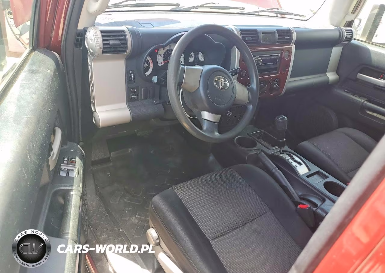 2008 Toyota Fj Cruiser Base VIN:JTEZU11F38K006326 - 8
