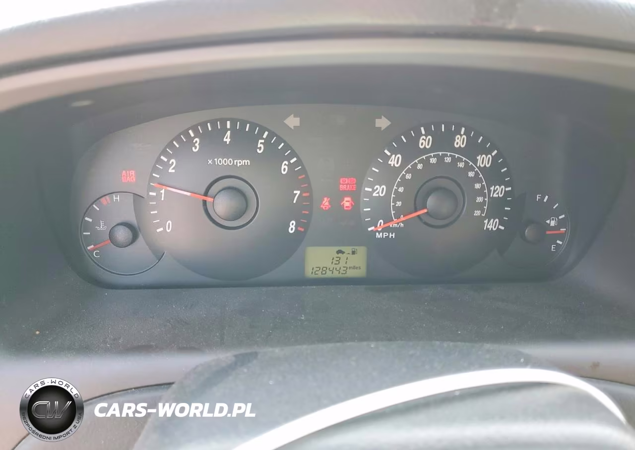 2005 Hyundai Elantra Gls VIN:KMHDN56D45U136203 - 9
