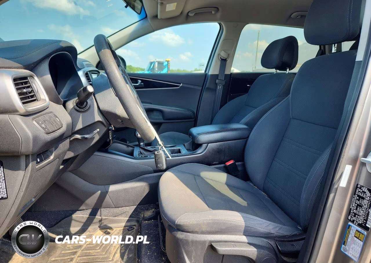 2017 Kia Sorento Lx V6 VIN:5XYPGDA52HG213131 - 7