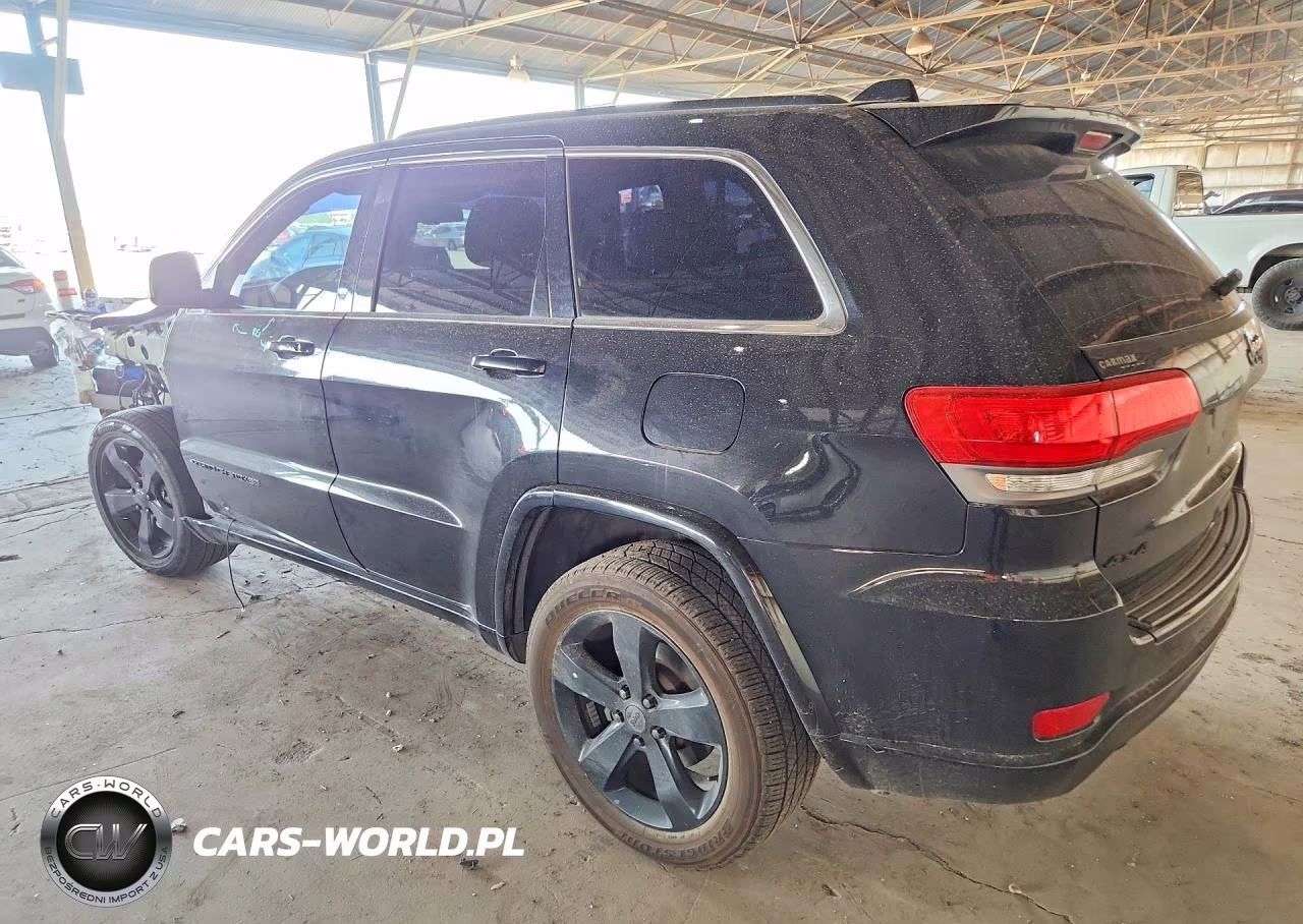 2015 Jeep Grand Cherokee Laredo VIN:1C4RJFAG3FC820941 - 2