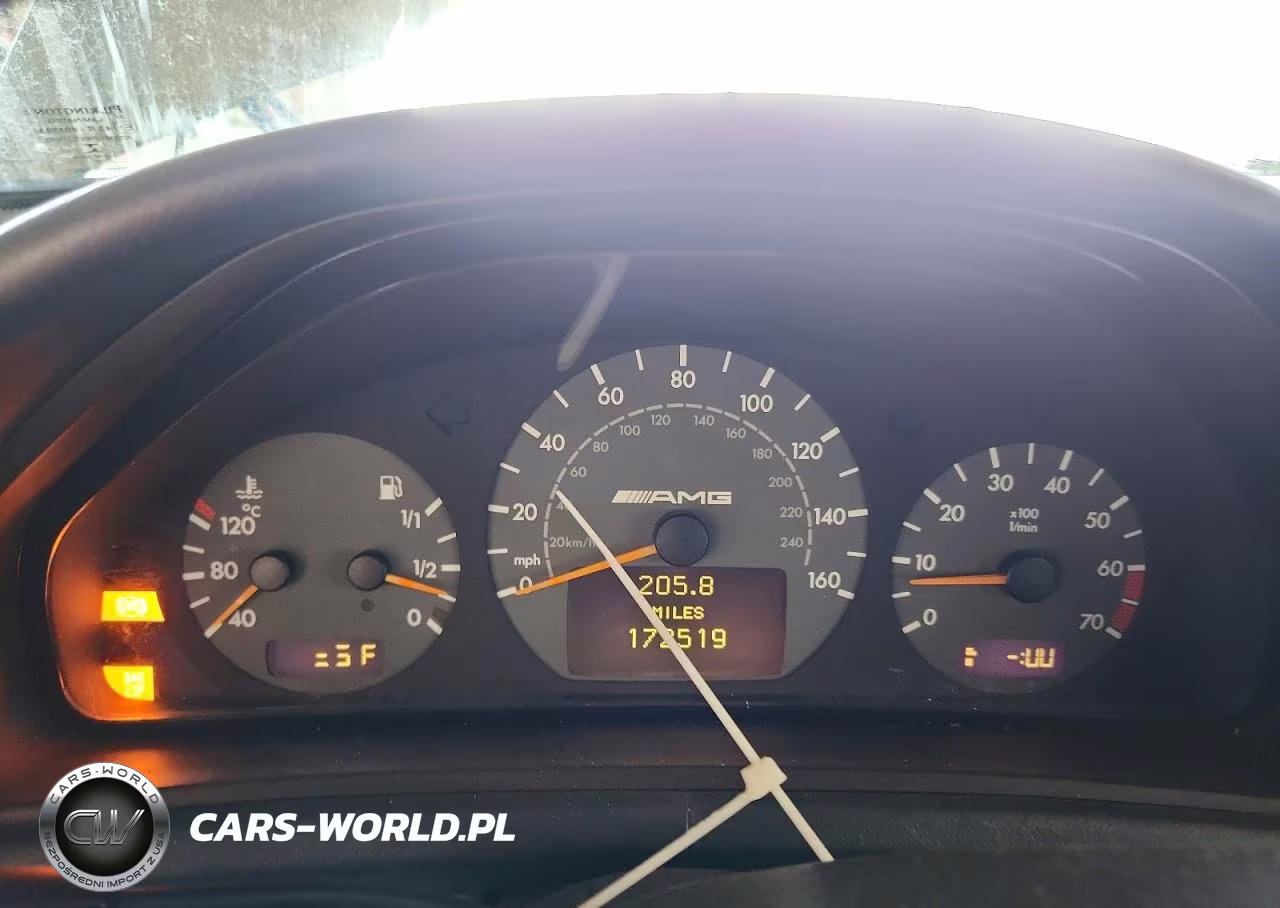 2002 Mercedes-Benz Clk 55 Amg VIN:WDBLK74G72T102385 - 9