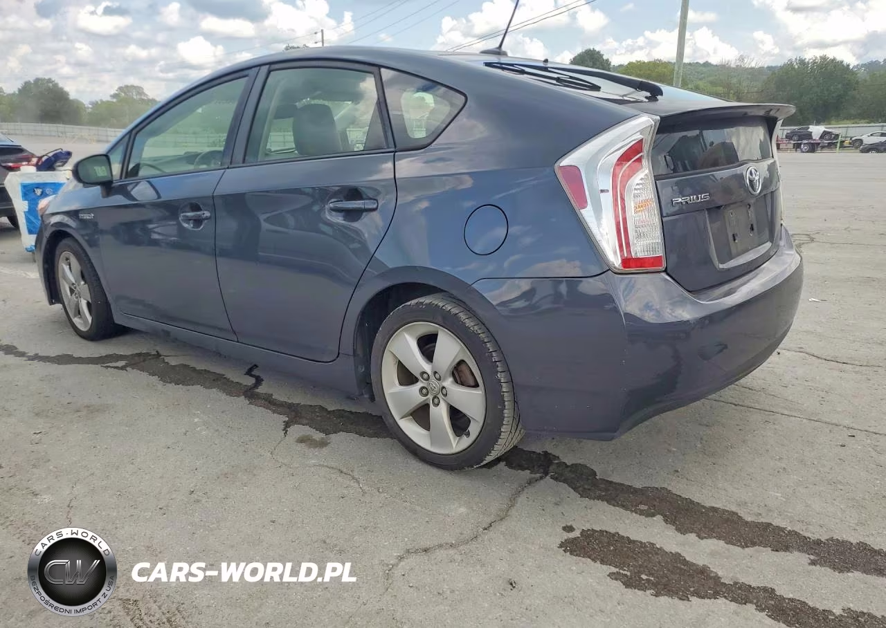 2013 Toyota Prius Five VIN:JTDKN3DU3D5549967 - 2