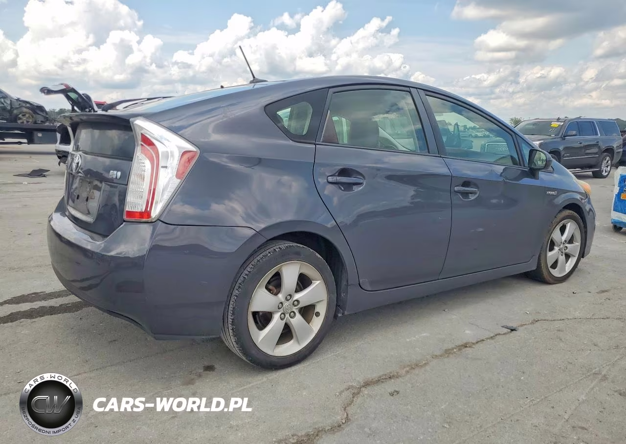 2013 Toyota Prius Five VIN:JTDKN3DU3D5549967 - 3