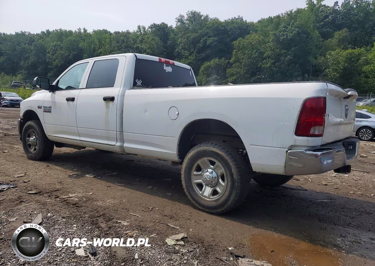 2018 Ram 2500 St VIN:3C6UR5HJ4JG118039 - 2
