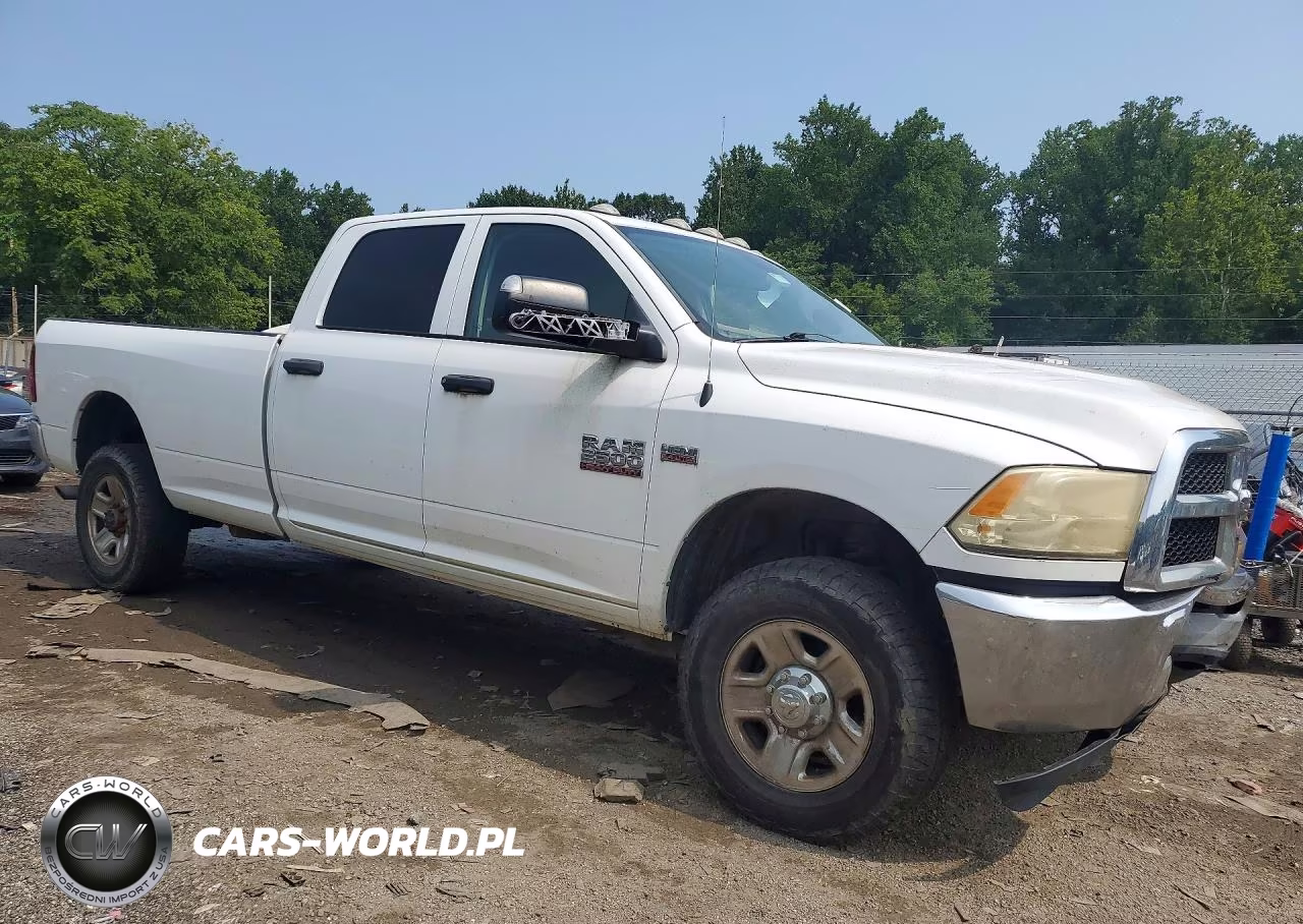 2018 Ram 2500 St VIN:3C6UR5HJ4JG118039 - 4
