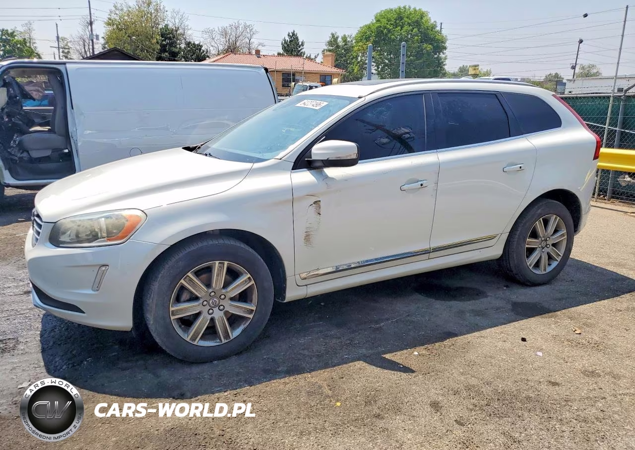 2016 Volvo Xc60 T5 Premier – zdjęcie 1 z 12