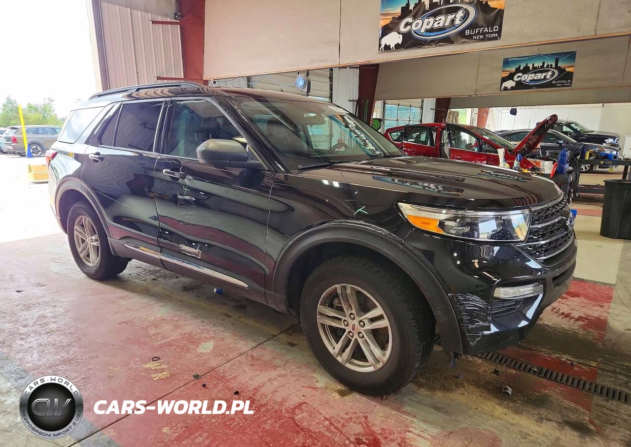 2023 Ford Explorer Xlt VIN:1FMSK8DHXPGC37769 - 4
