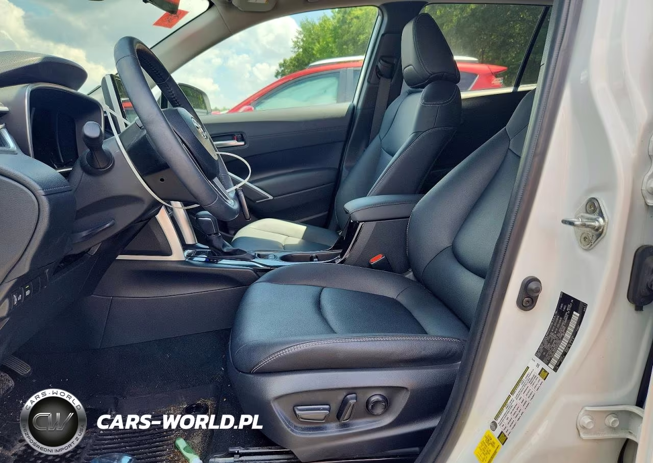 2024 Toyota Corolla Cross Xle VIN:7MUDAABG4RV083995 - 7