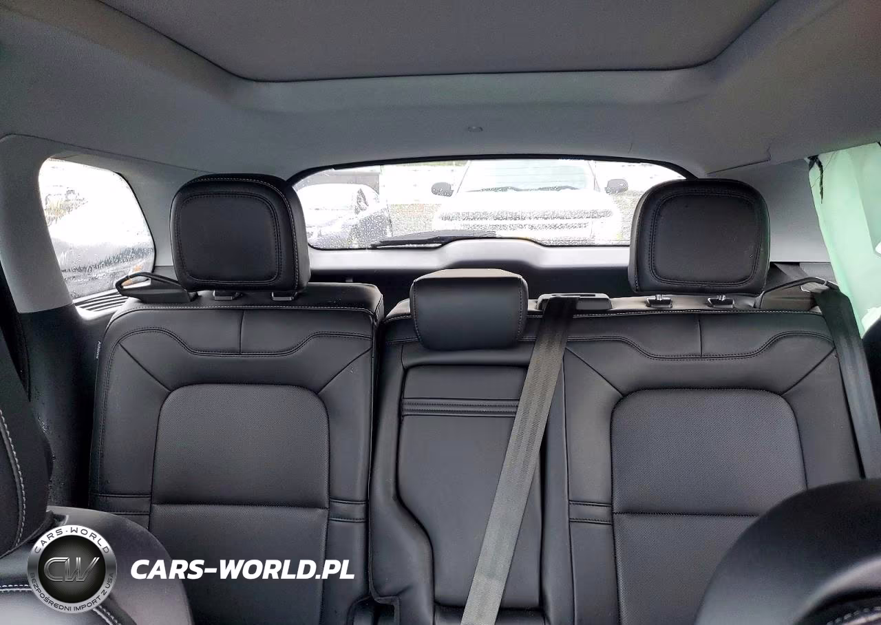 2020 Lincoln Corsair VIN:5LMCJ1C96LUL24389 - 10