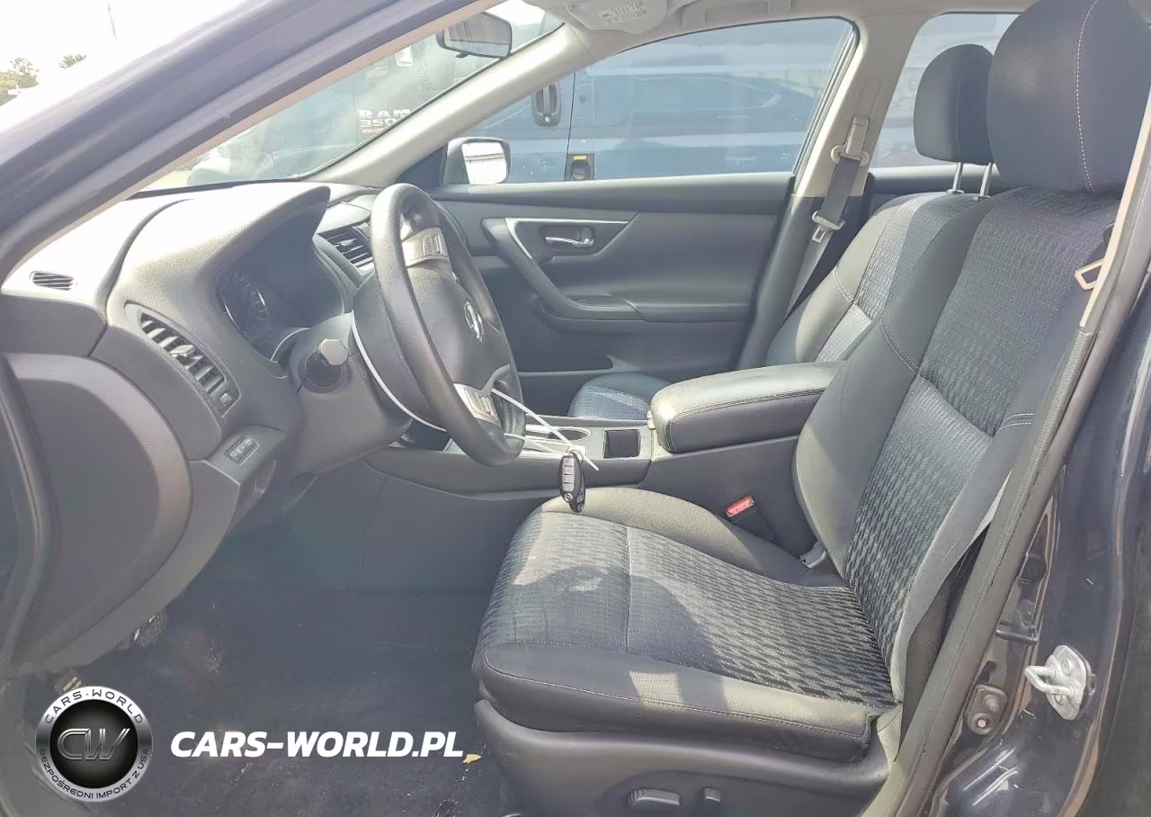 2017 Nissan Altima 2.5 S VIN:1N4AL3AP2HC166741 - 7