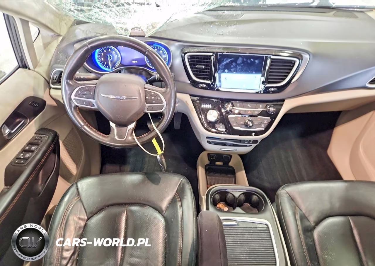 2020 Chrysler Pacifica Touring L Plus VIN:2C4RC1EG8LR102988 - 8