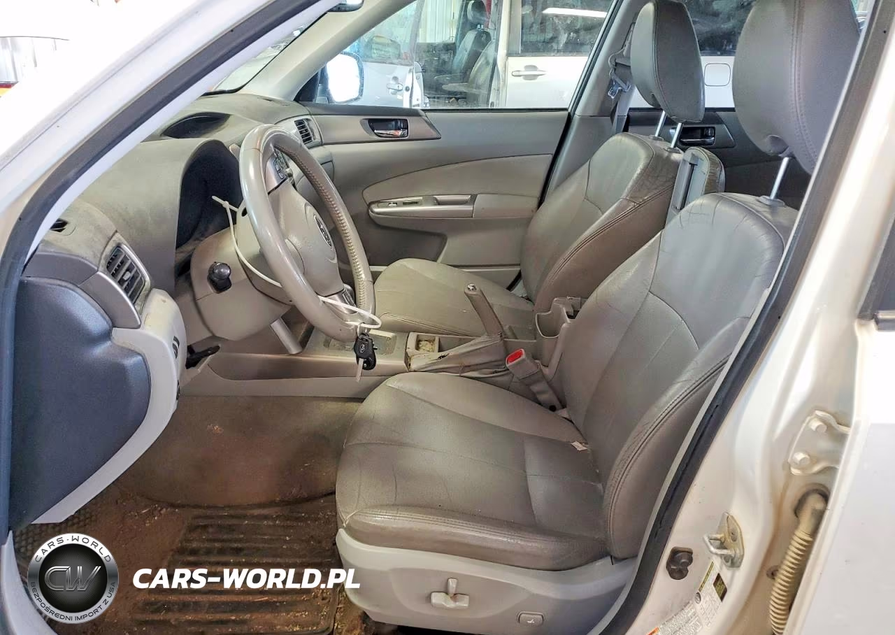 2009 Subaru Forester 2.5X Limited VIN:JF2SH64659H774344 - 7