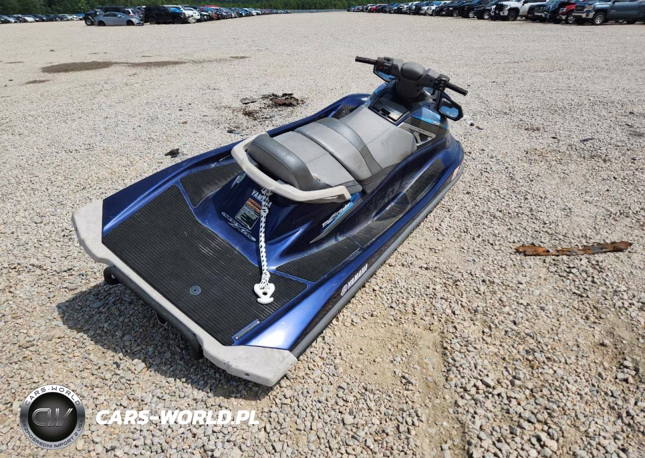 2015 Yamaha Vx Cruiser - Personal Watercraft VIN:YAMA64628515 - 4