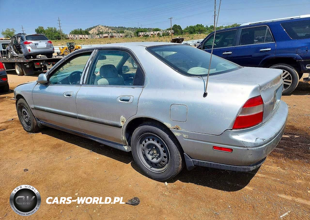 1994 Honda Accord Lx VIN:1HGCD5643RA180138 - 2
