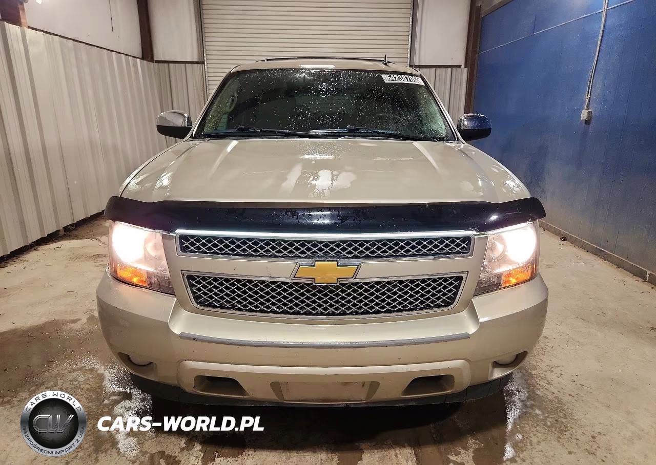 2013 Chevrolet Tahoe Ltz VIN:1GNSCCE06DR234596 - 5