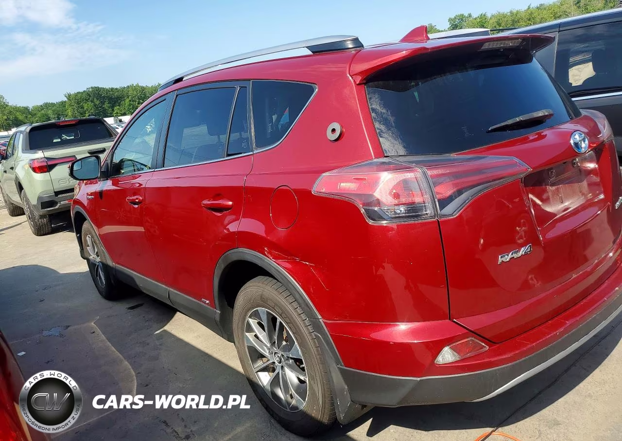 2018 Toyota Rav4 Hybrid Le VIN:JTMRJREV5JD197058 - 2
