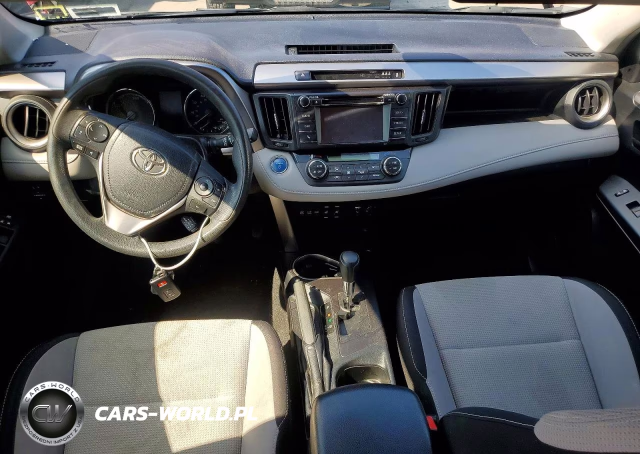 2018 Toyota Rav4 Hybrid Le VIN:JTMRJREV5JD197058 - 8