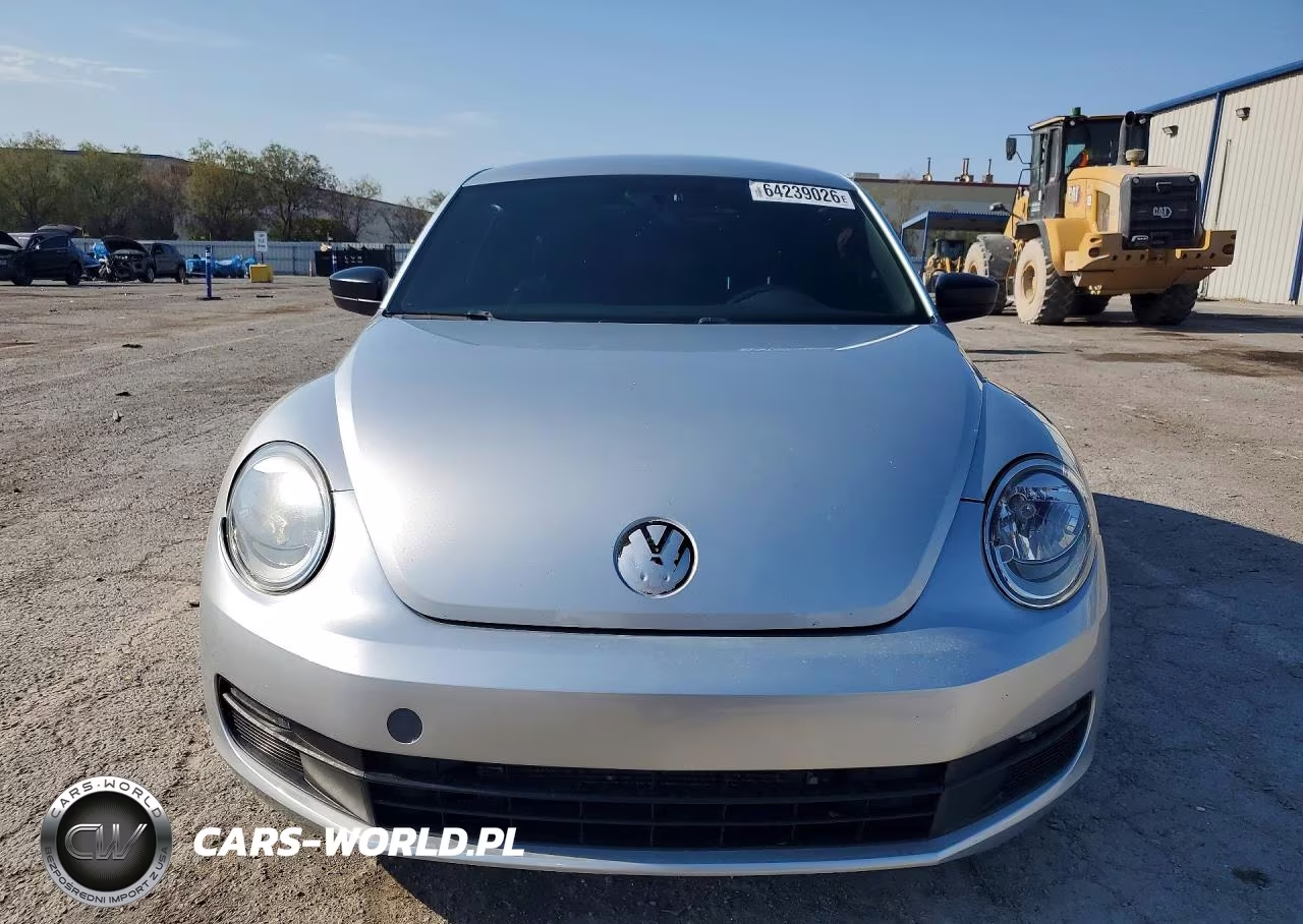 VOLKSWAGEN BEETLE VIN:3VWF17AT6EM642555 - 5