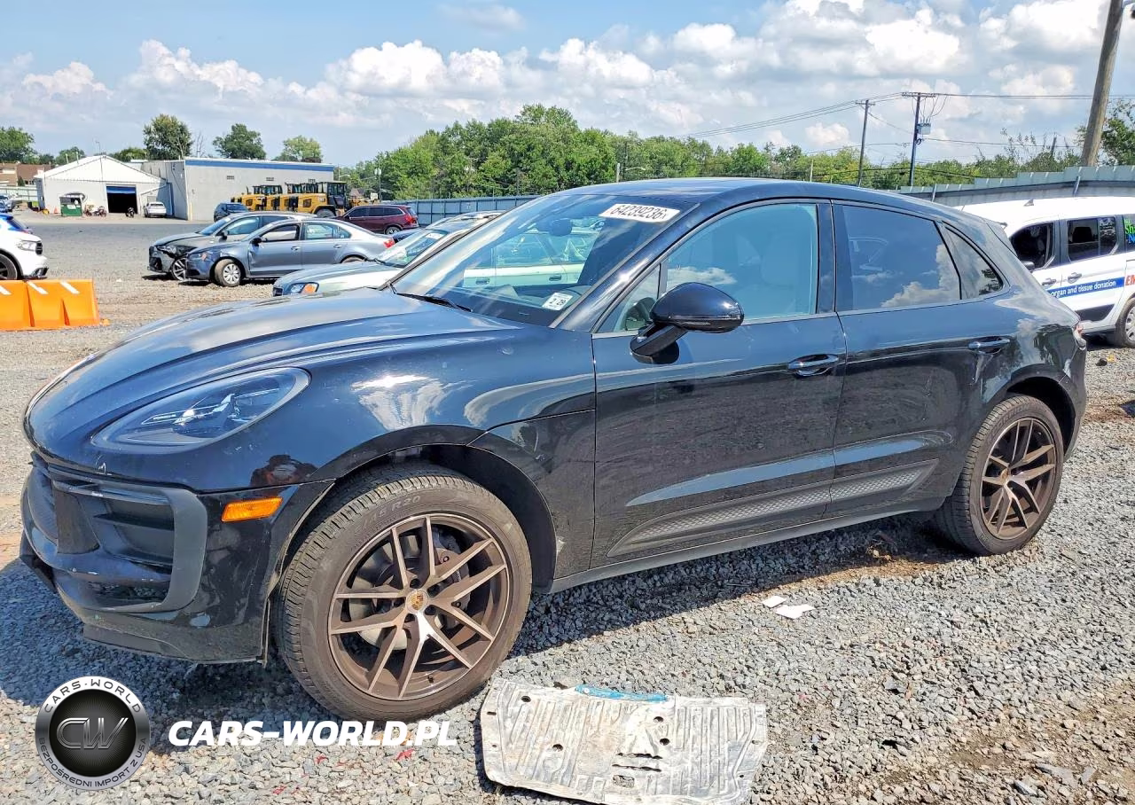 2024 Porsche Macan Base VIN:WP1AA2A51RLB11335 - 1