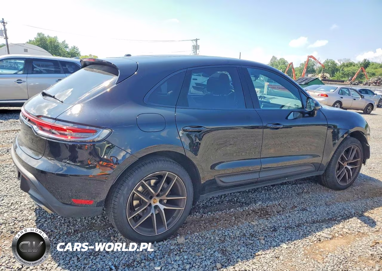 2024 Porsche Macan Base VIN:WP1AA2A51RLB11335 - 3
