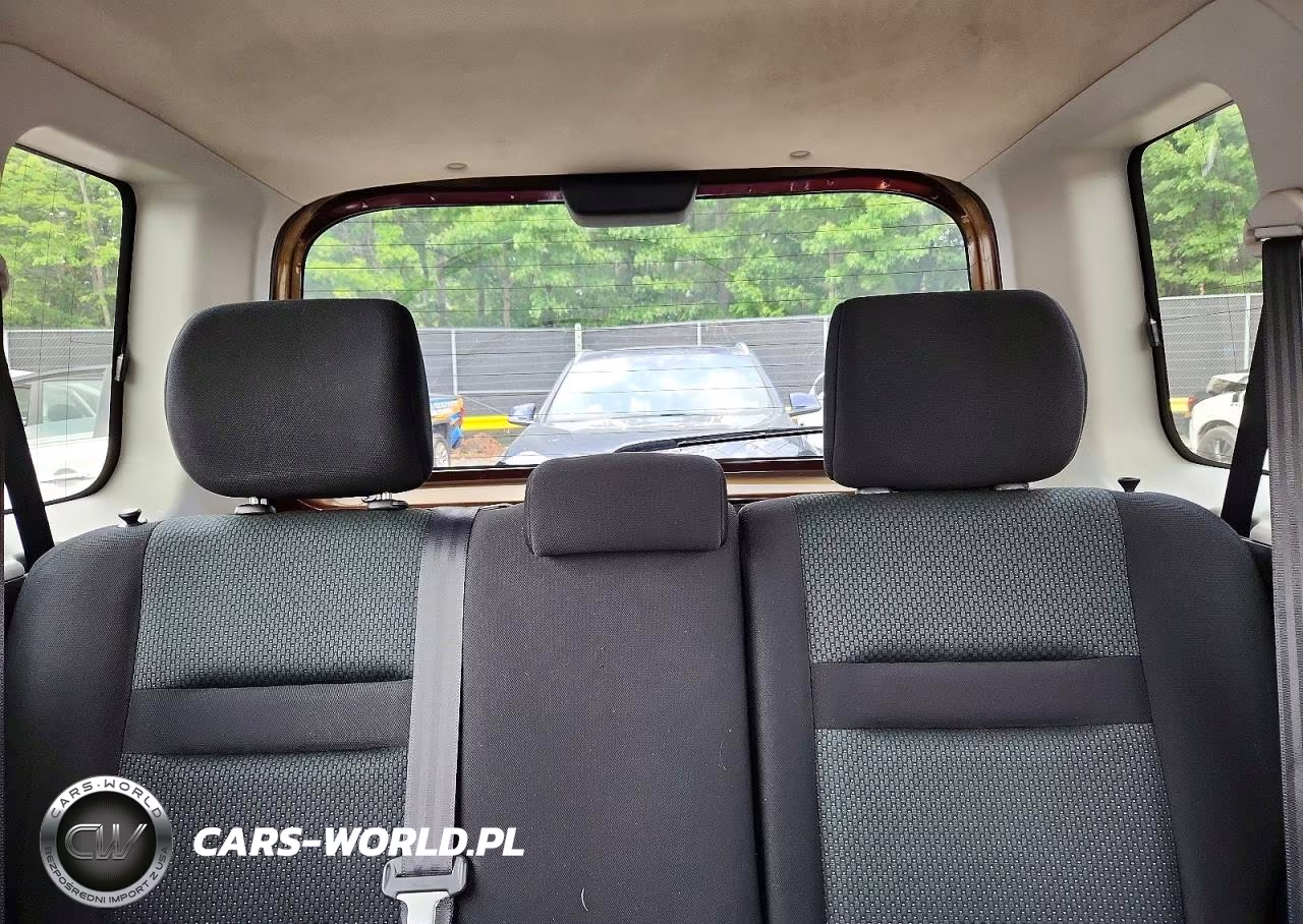 2006 Scion Xb Base VIN:JTLKT324X64123165 - 10