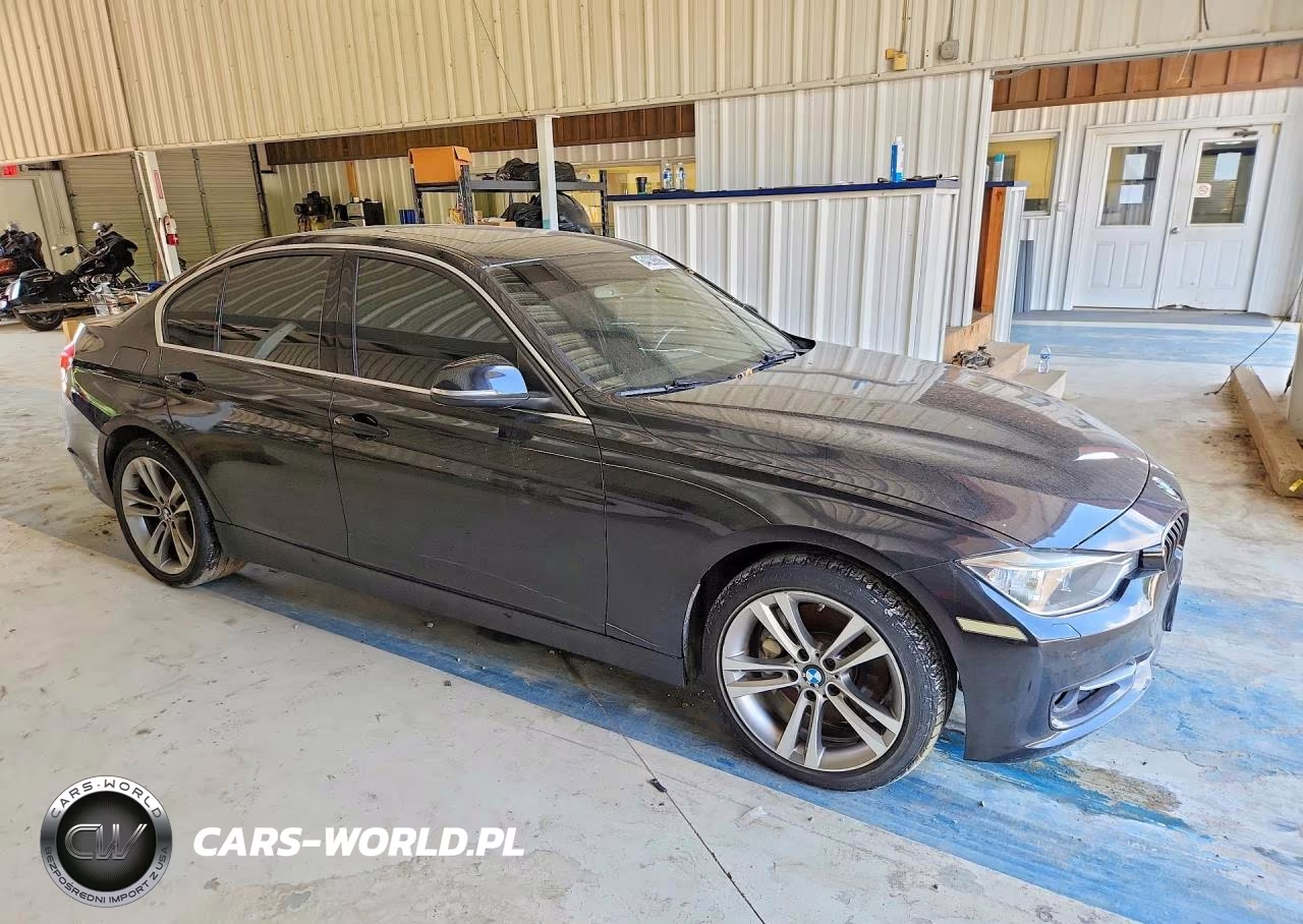 2015 BMW 335 Xi VIN:WBA3B9G50FNR93070 - 4
