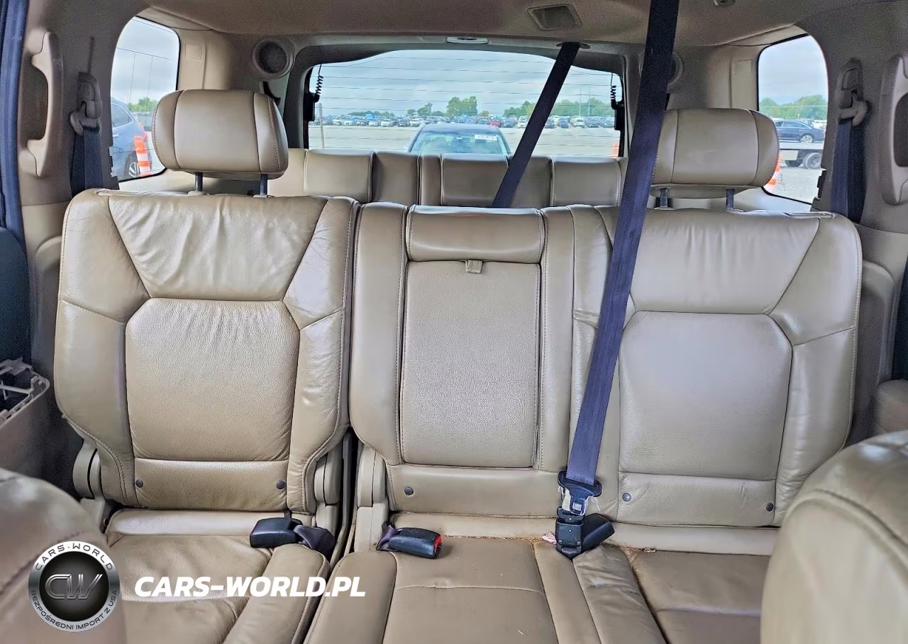 2011 Honda Pilot Touring VIN:5FNYF4H91BB095751 - 10