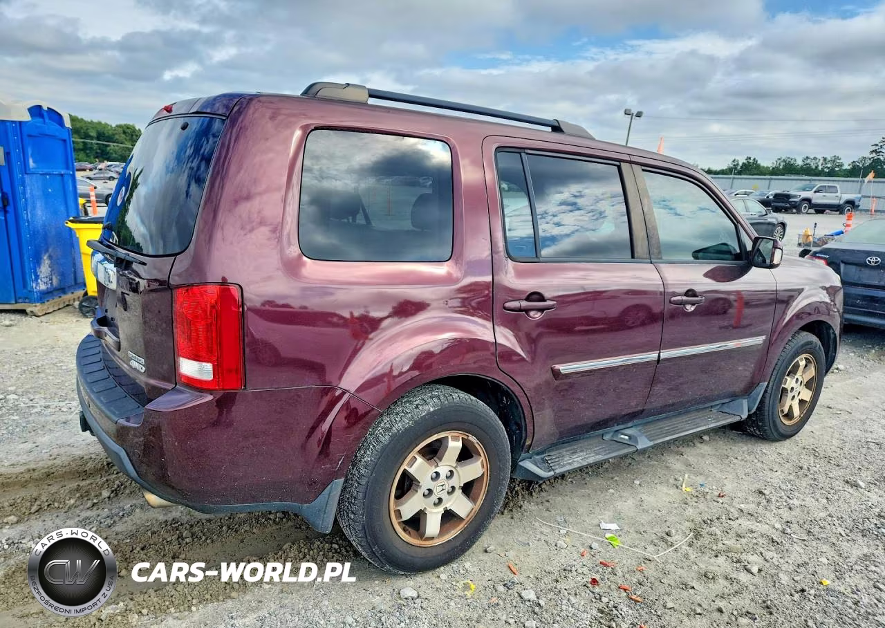 2011 Honda Pilot Touring VIN:5FNYF4H91BB095751 - 3