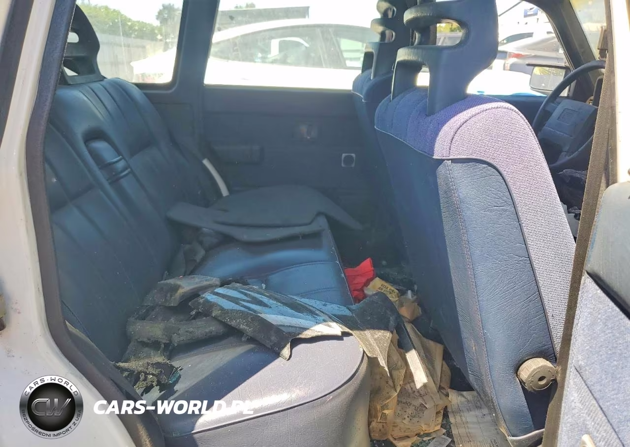 1993 Volvo 240 VIN:YV1AW831XP1951858 - 10