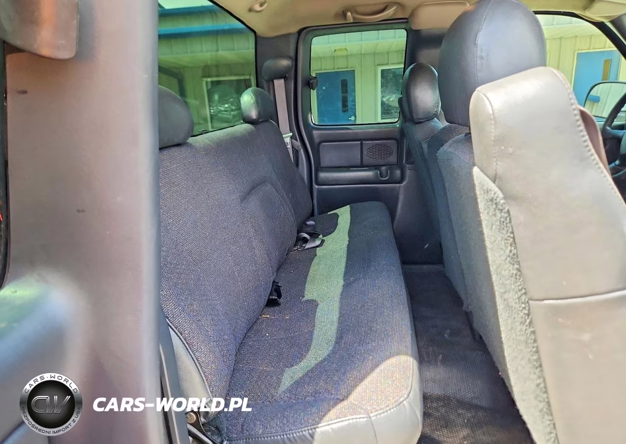2001 Chevrolet Silverado K1500 VIN:2GCEK19VX11371919 - 10