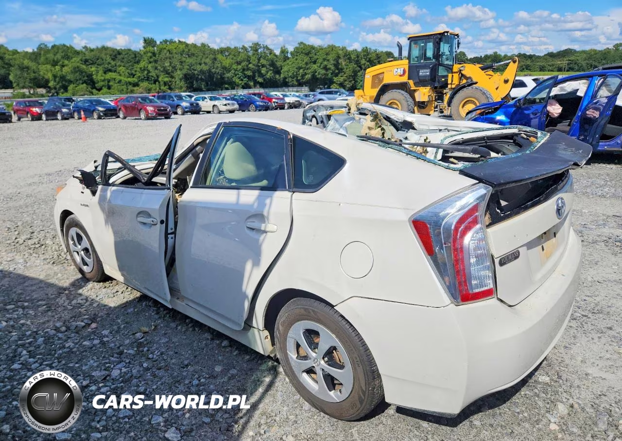 2014 Toyota Prius Two VIN:JTDKN3DU1E0383012 - 2