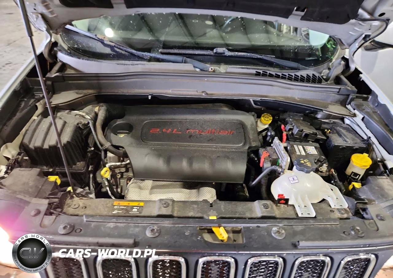 2017 Jeep Renegade Latitude VIN:ZACCJABB9HPF06205 - 12