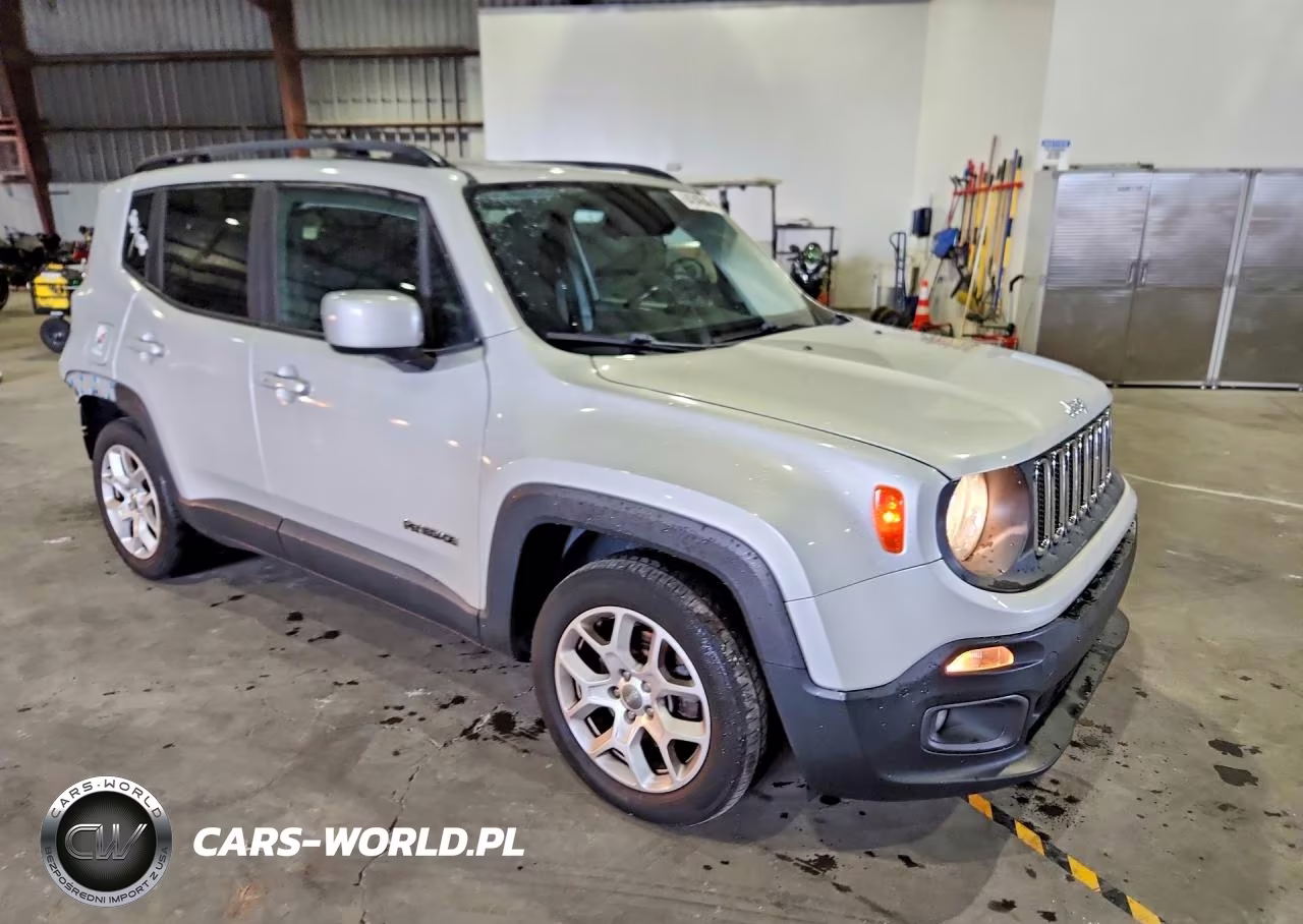 2017 Jeep Renegade Latitude VIN:ZACCJABB9HPF06205 - 4
