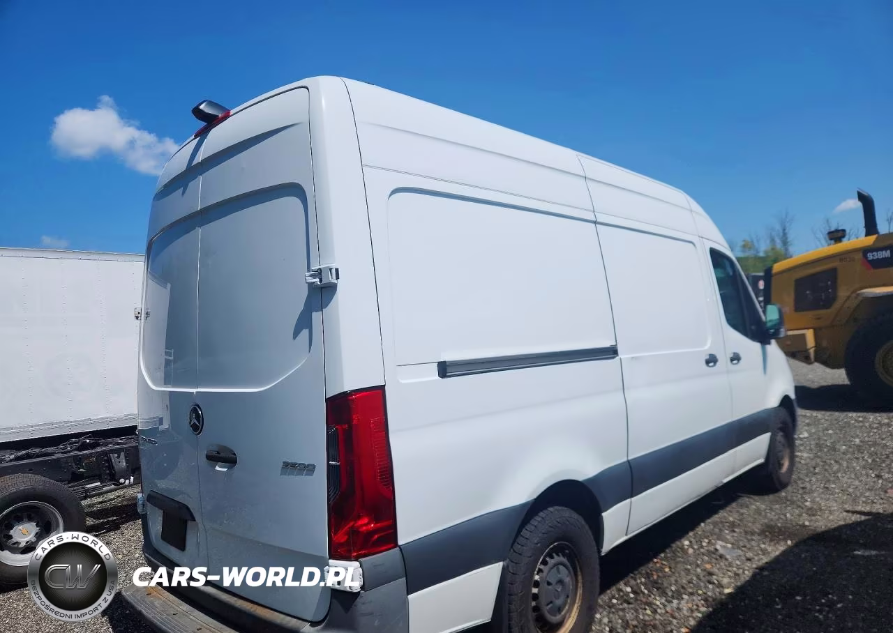 2021 Mercedes-Benz Sprinter 2500 VIN:W1Y4DBHY1MT054175 - 3