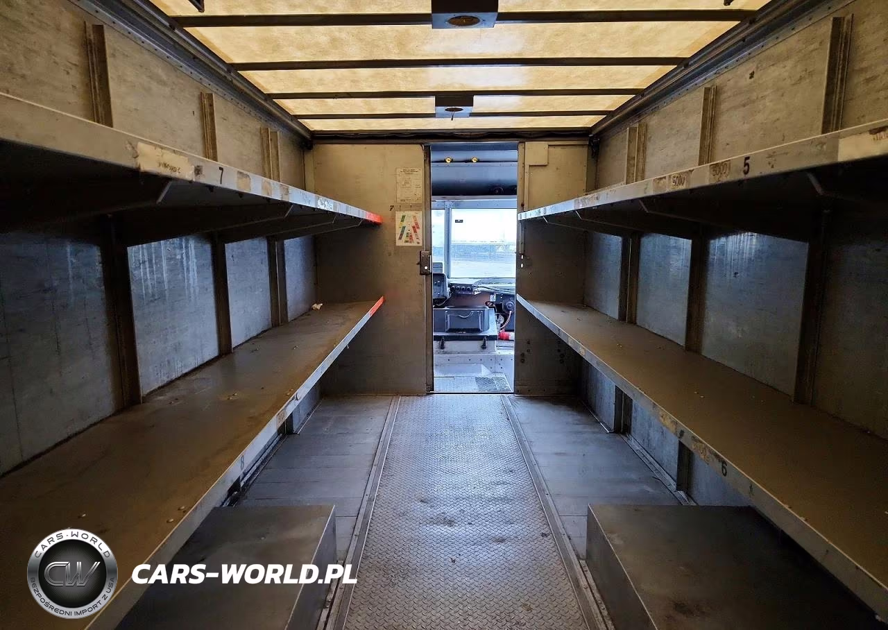 2008 Freightliner Chassis M Line Walk-In Van VIN:4UZAARDUX8CZ59544 - 10