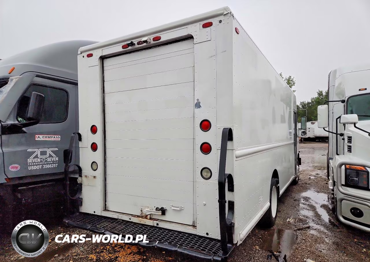 2008 Freightliner Chassis M Line Walk-In Van VIN:4UZAARDUX8CZ59544 - 3